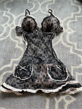 NWT Victoria’s Secret Lingerie Size 34B